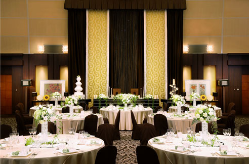 福岡,ホテルウェディング,チャペル,神殿,披露宴,KKRホテル博多,スピカ