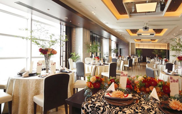 少人数結婚式,家族婚,会食ウェディング,横浜,ラグナスイート新横浜