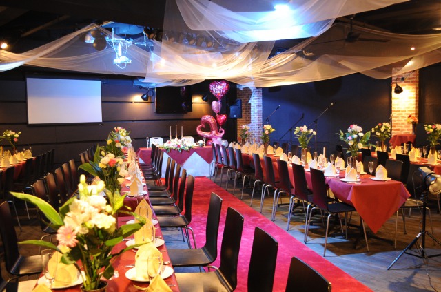 少人数結婚式,家族婚,お食事会ウェディング,大阪,ノーネームカフェ